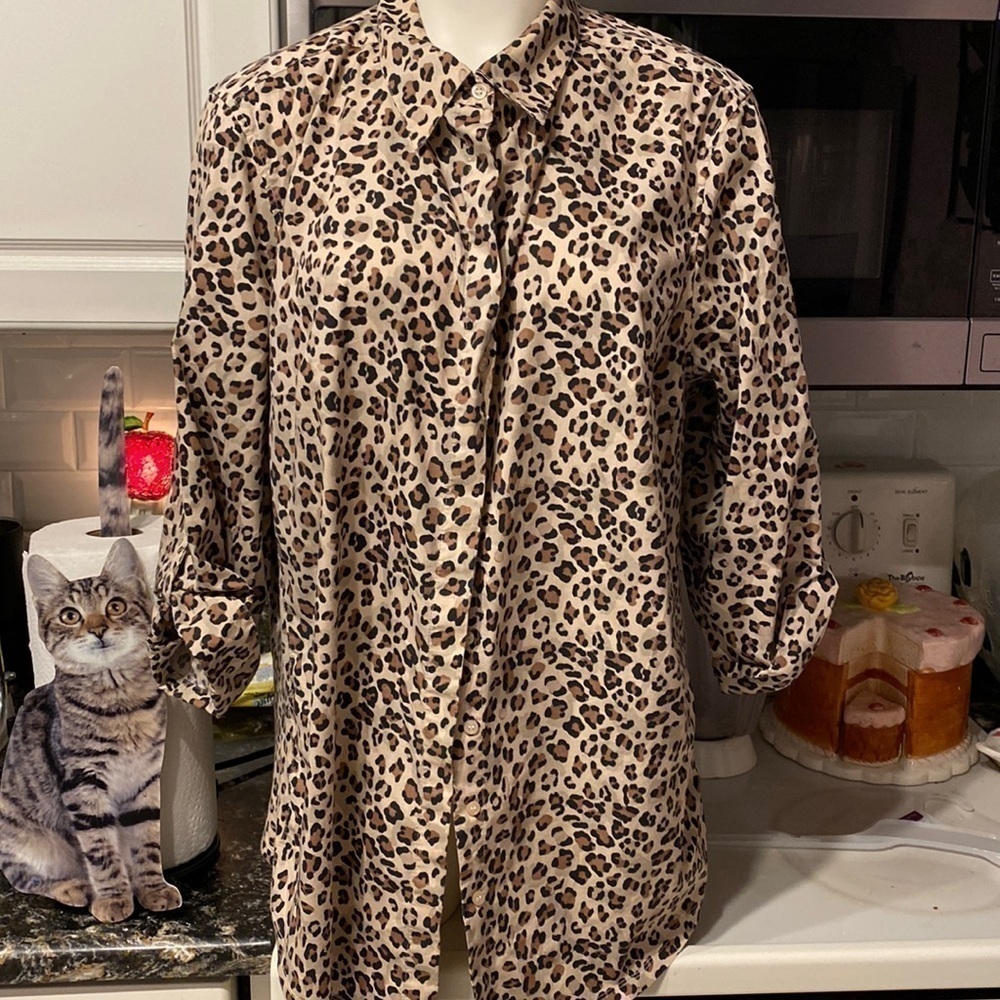 B womens Coral Bay casual animal print 3/4 sleeve plus size button up shirt 2X